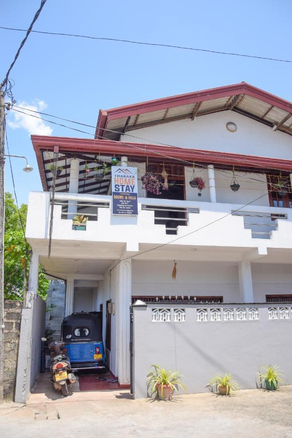 Tharaka Homestay Weligama Extérieur photo